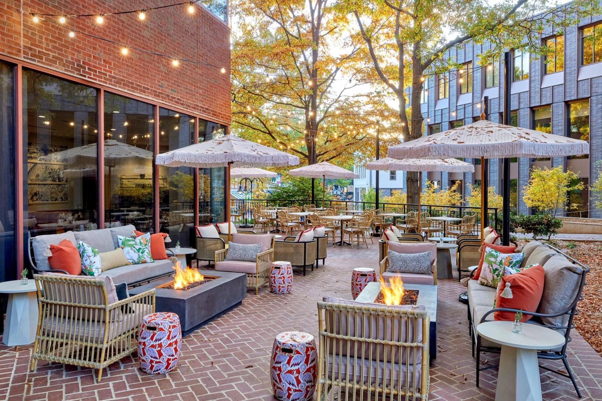 Omni Charlottesville Hotel Exterior photo
